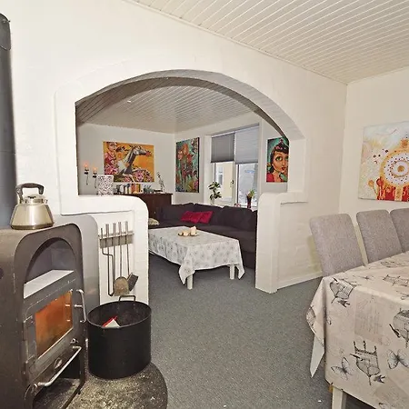 Holiday With Fireplace 02